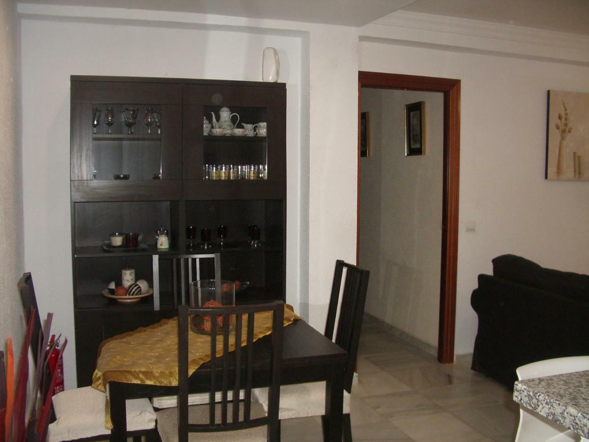 Paseo Maritimo De Poniente Apartment Malaga Ngoại thất bức ảnh
